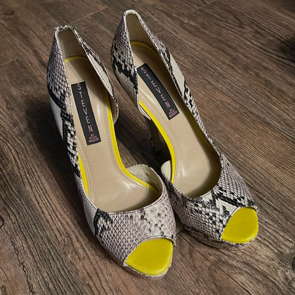 Euc Steven By Steve Madden Amplifyd Snakeskin Sti… - image 4